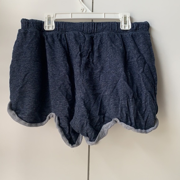 Shorts - Picture 2 of 2